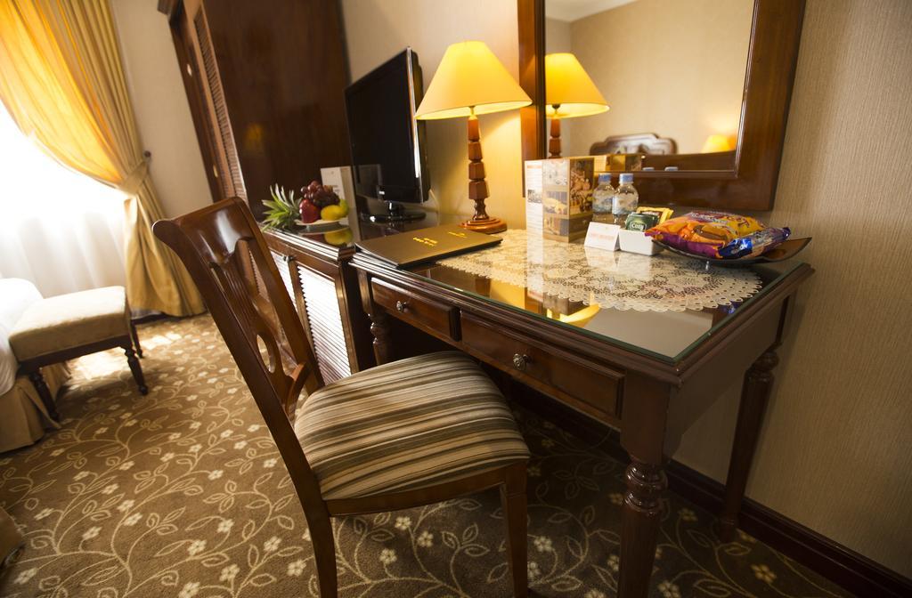 Adamas Hanoi Hotel מראה חיצוני תמונה