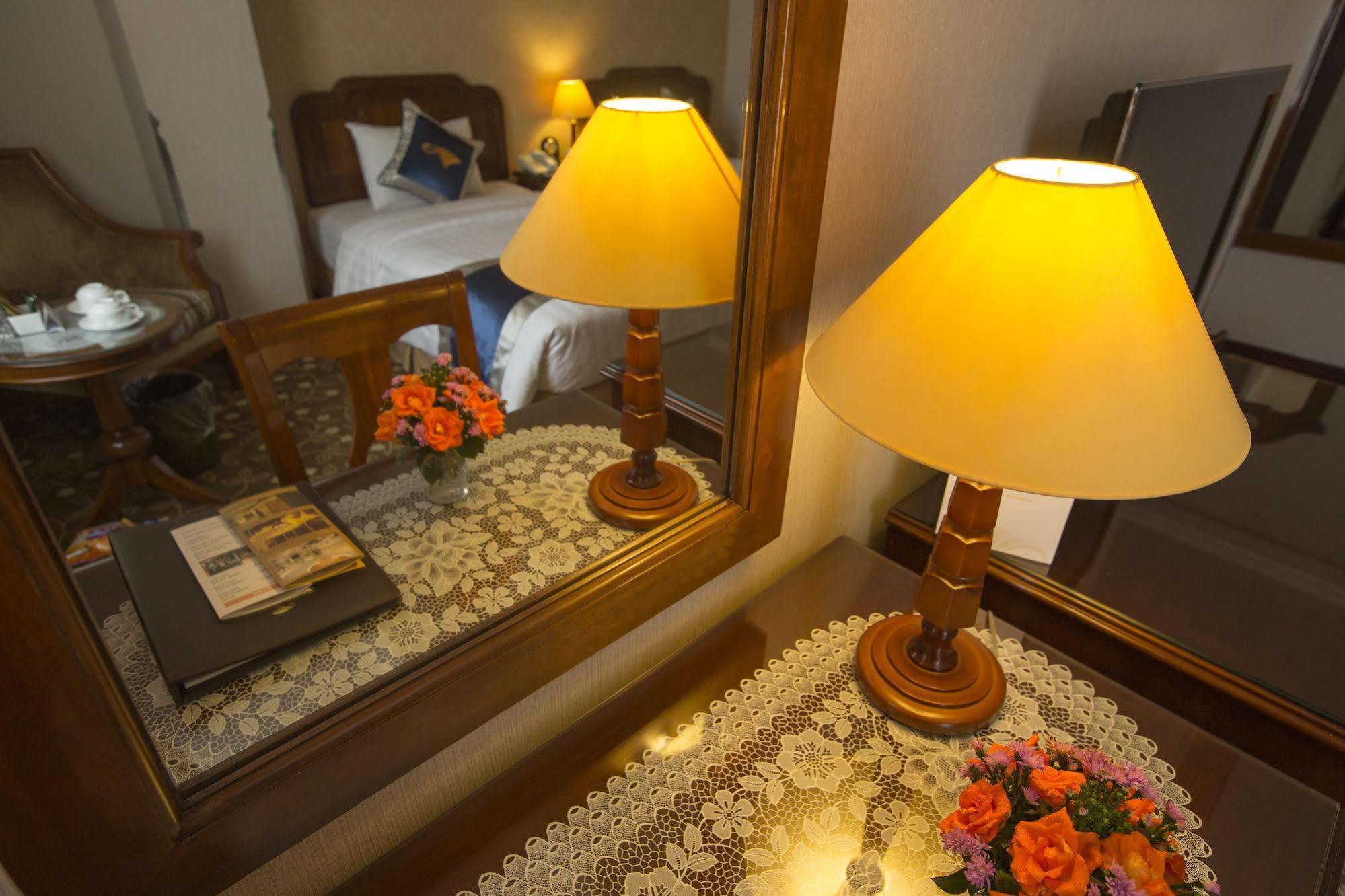 Adamas Hanoi Hotel מראה חיצוני תמונה