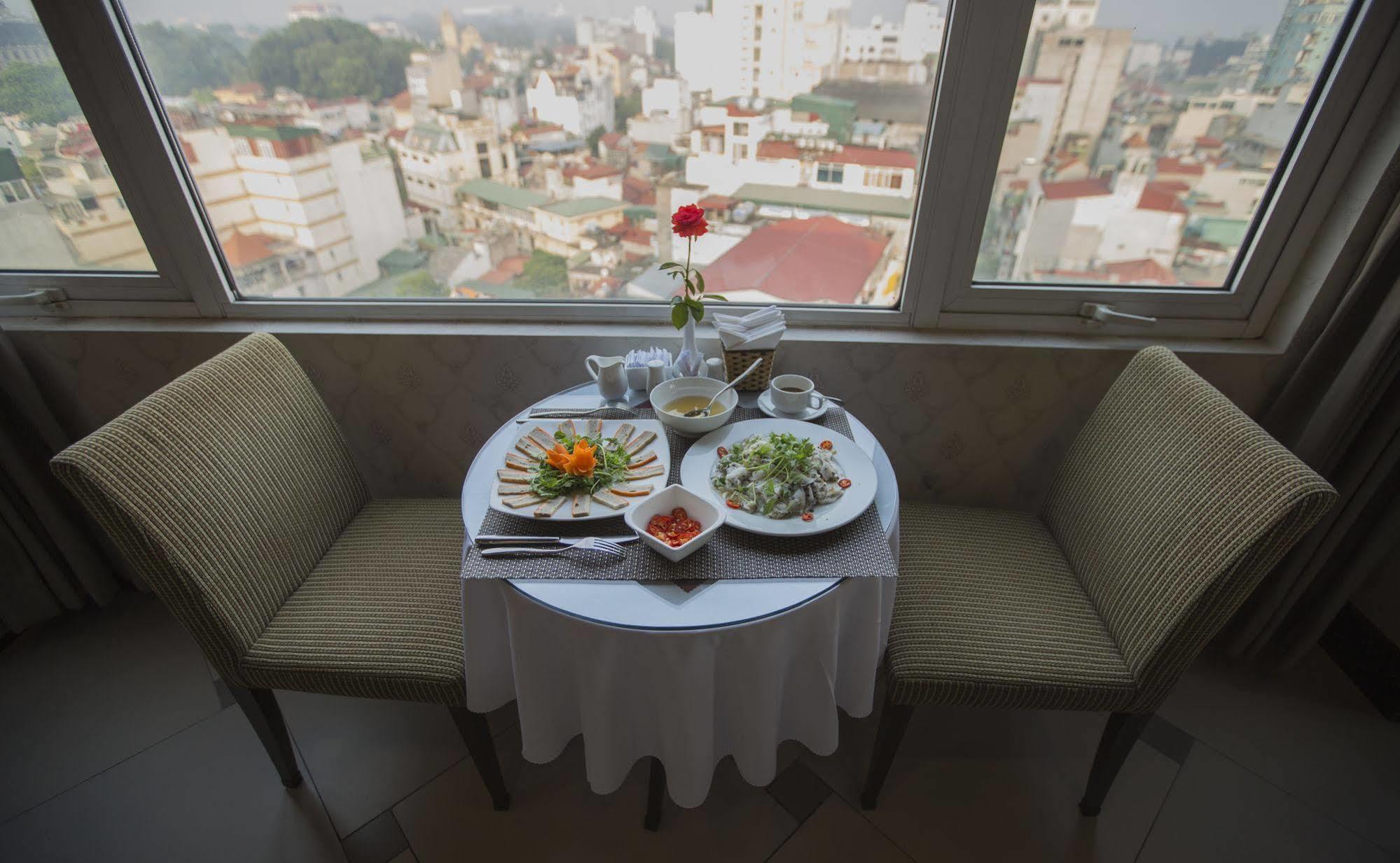 Adamas Hanoi Hotel מראה חיצוני תמונה